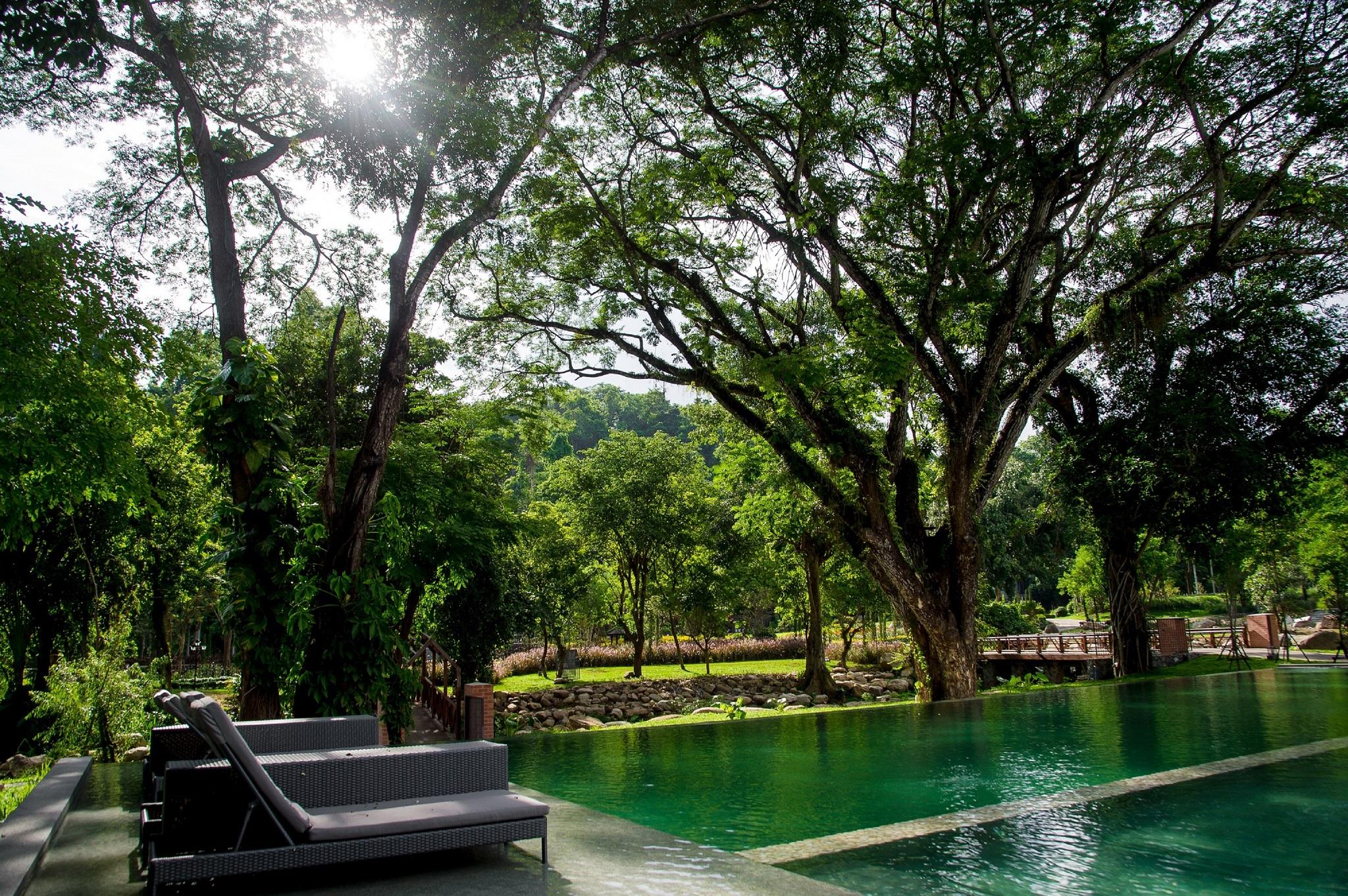 Flora Creek Chiang Mai Hotel Hang Dong Exterior photo